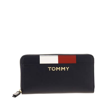 tommy hilfiger wallets clearance.